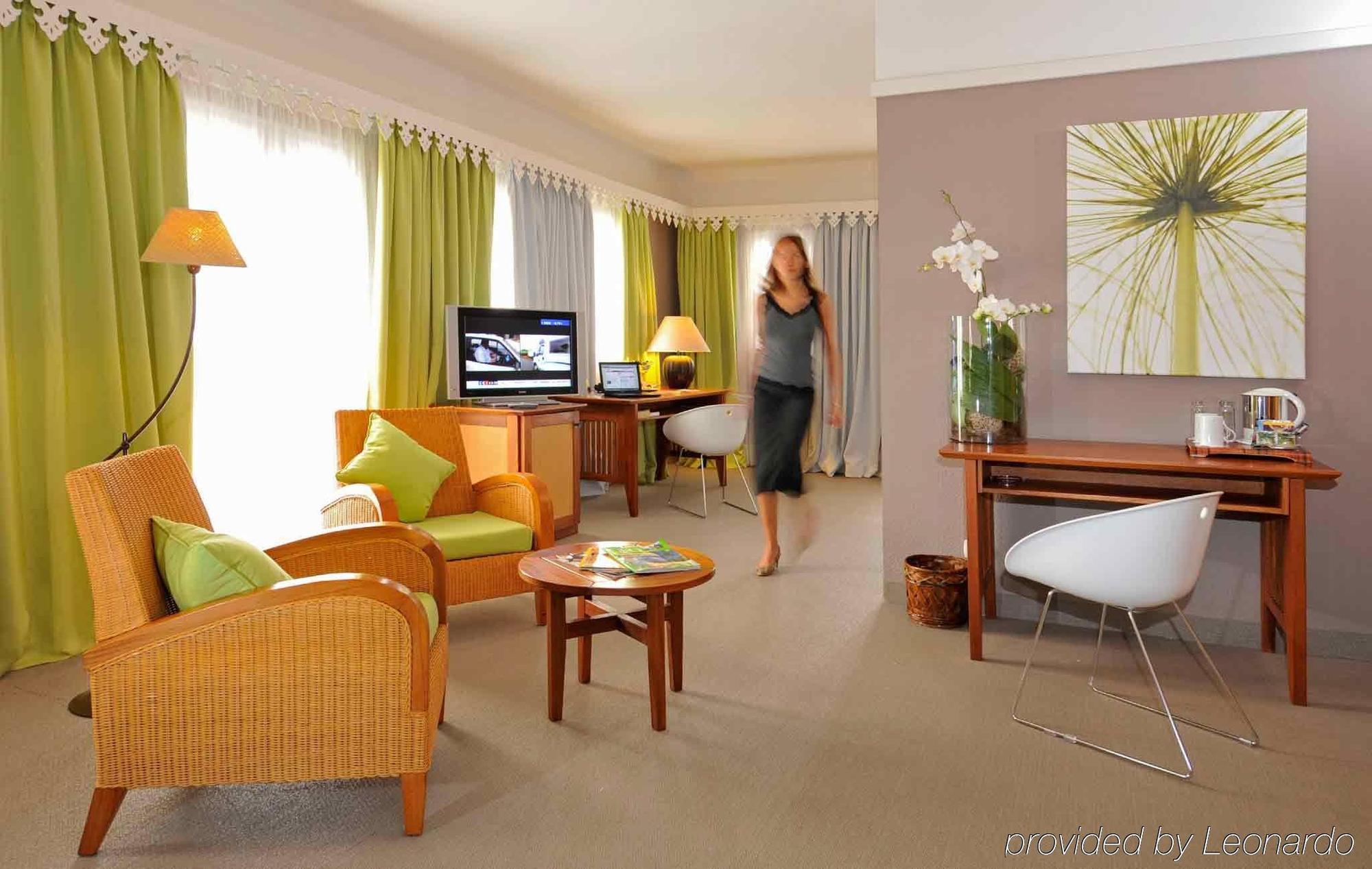 Hotel Exsel Creolia Saint-Denis Szoba fotó